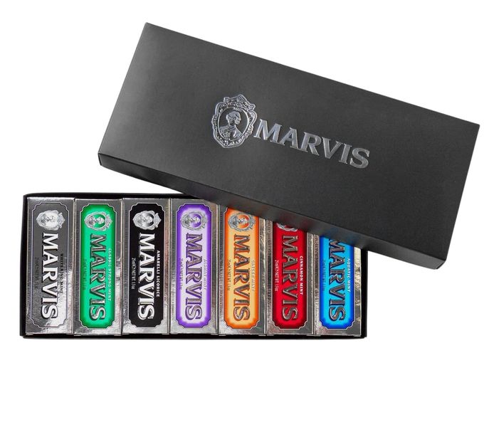 Коробка з 7 видами різних паст Marvis 7 Flavours Box (Класична, Відбілююча, Морська, Імбир, Локриця, Жасмин, Кориця) 7х25ml 411100 фото